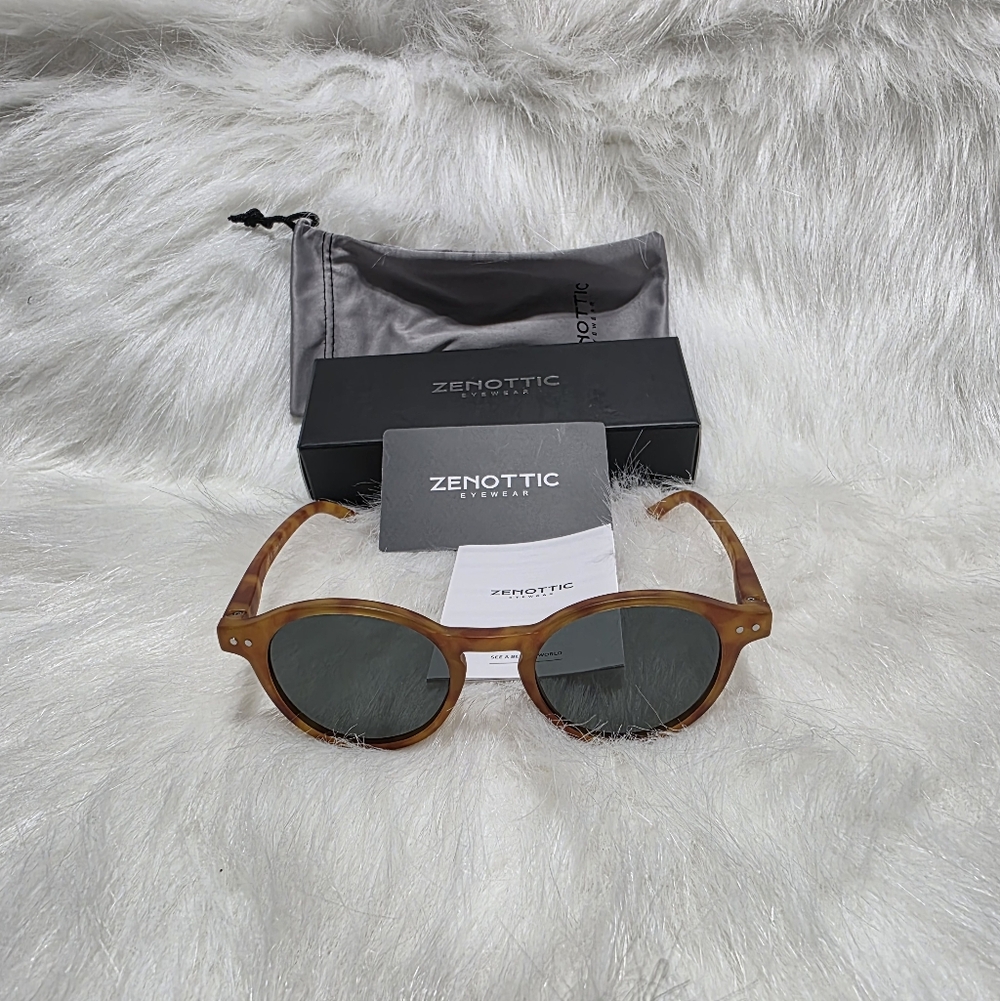Mens SunglassesZenottic Mens Eyewear. Round Polorized Dark Green Lens